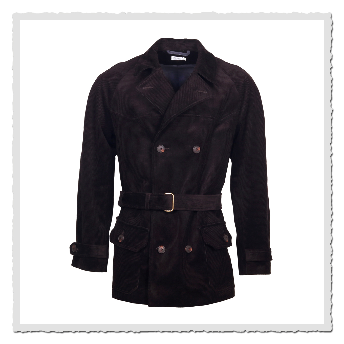 Kutscherjacke Fritz schwarzbraun aus Cord, freigestellte Frontansicht am Modell mit weissem Hintergrund